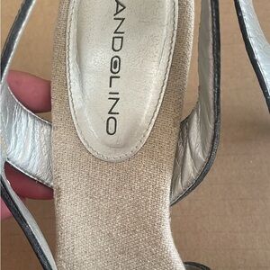 Bandolino Women's Metallic Silver Sandals